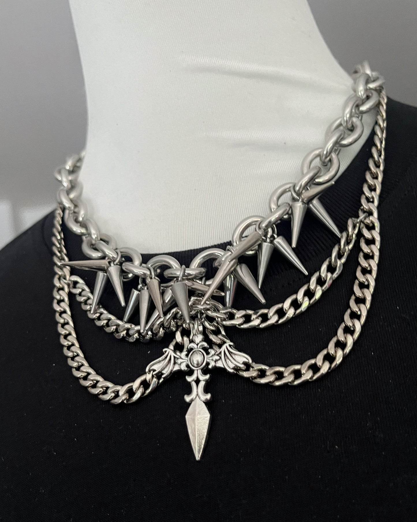 Spiked Cross Chain