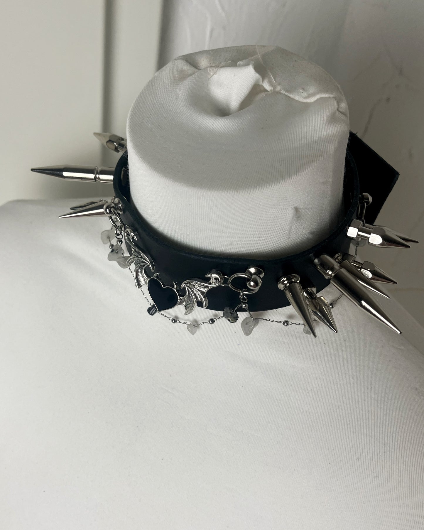 Devil Heart Choker
