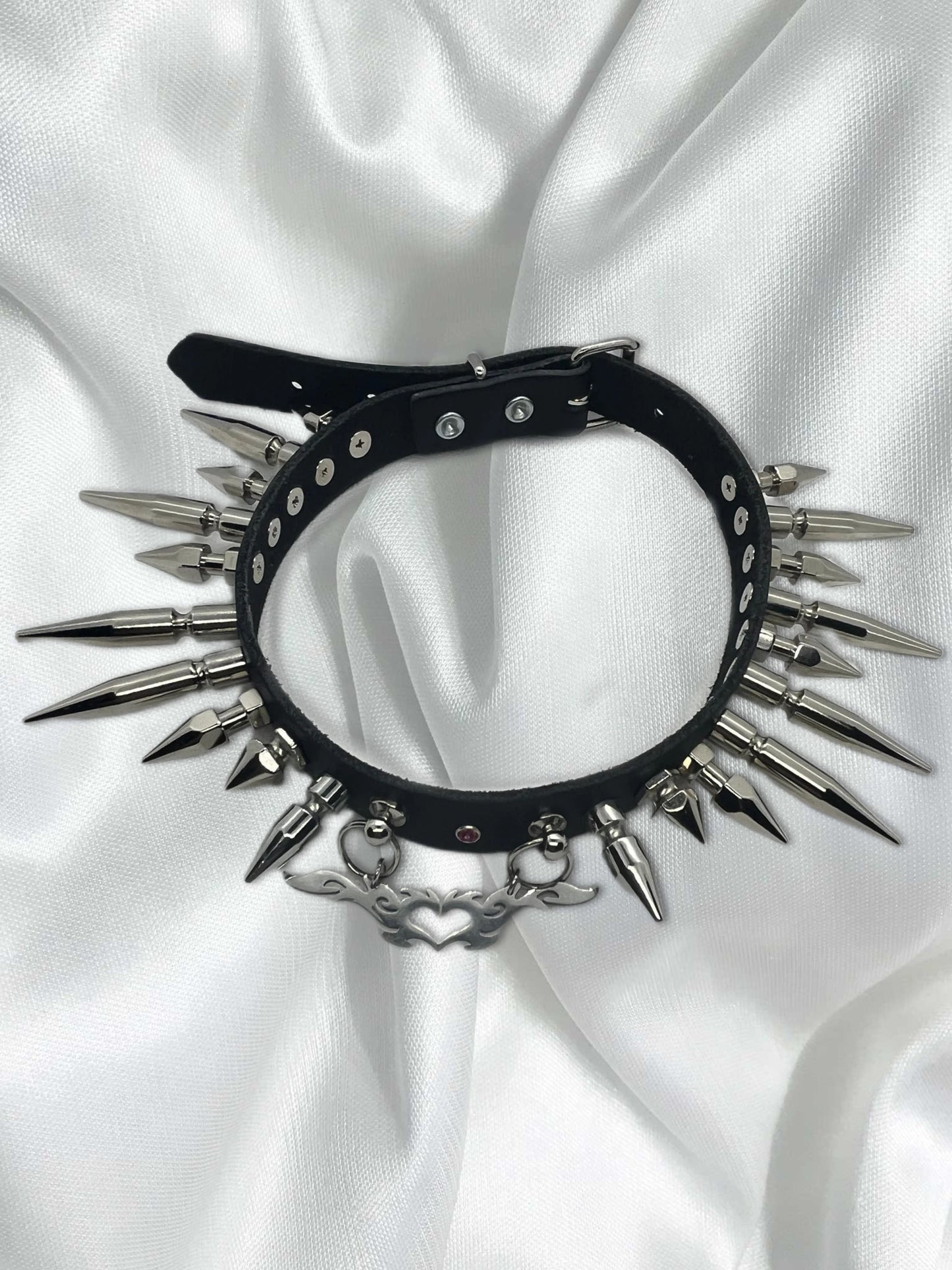 Tribal Heart Spike Choker