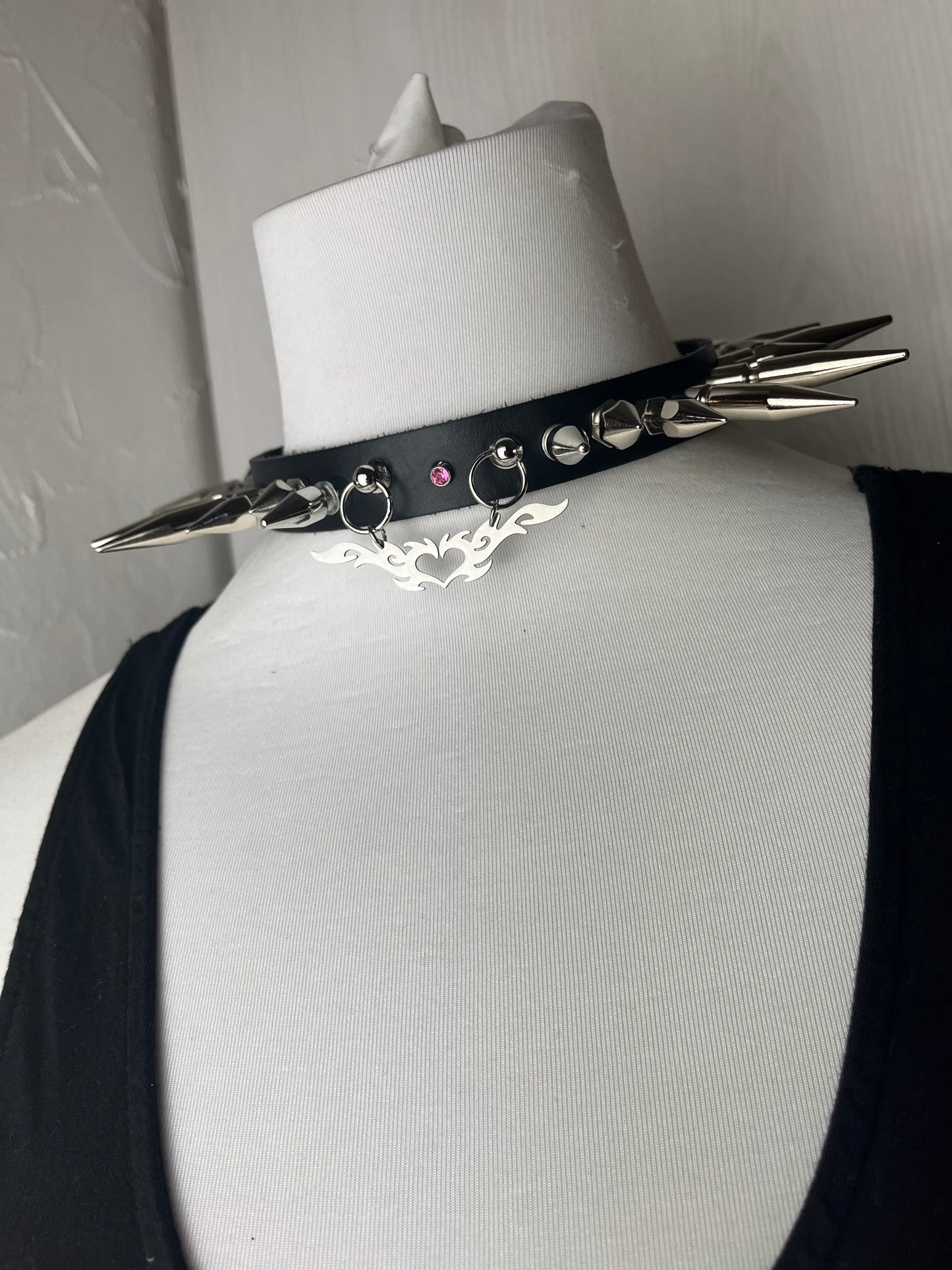 Tribal Heart Spike Choker