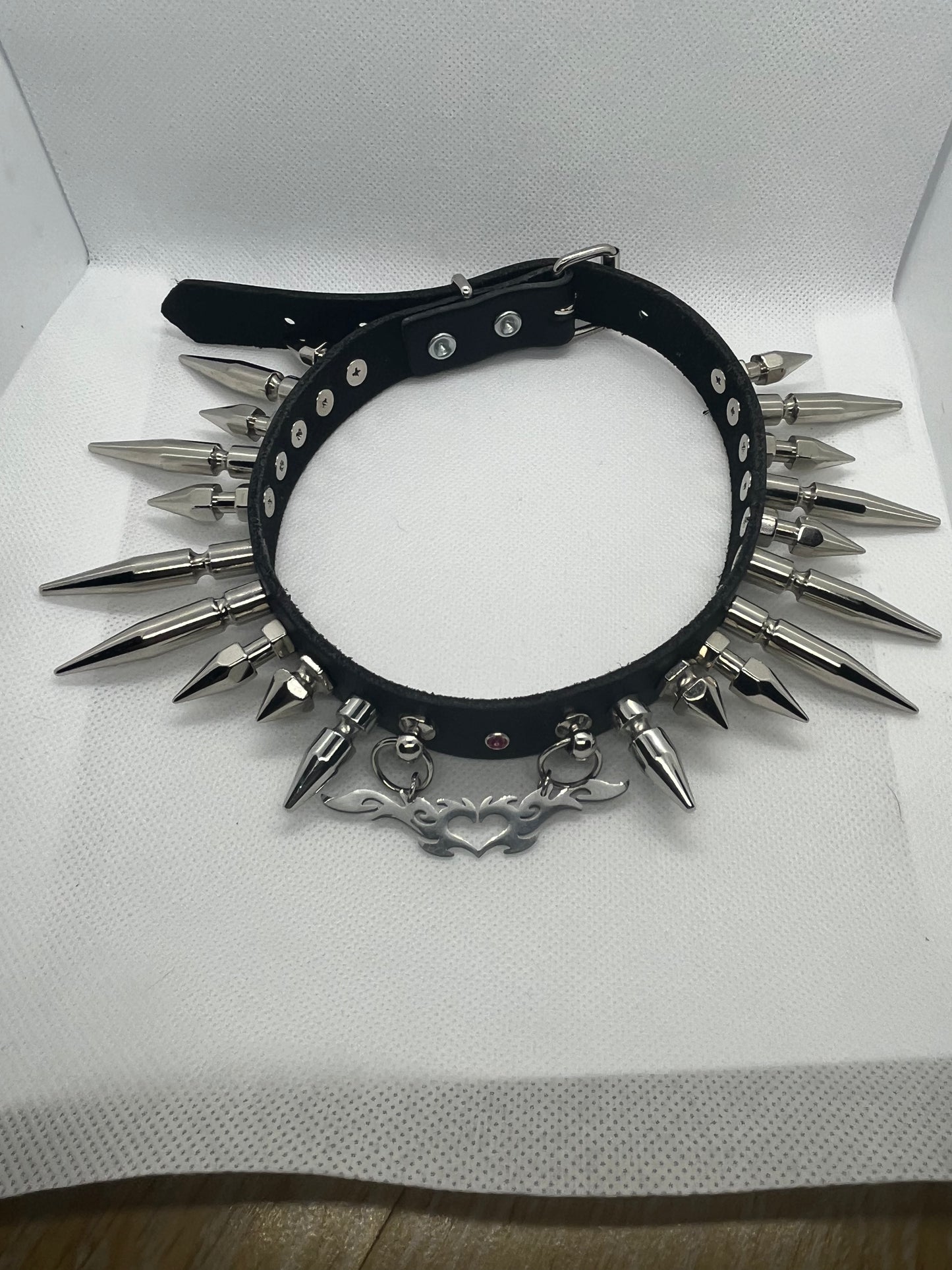 Tribal Heart Spike Choker