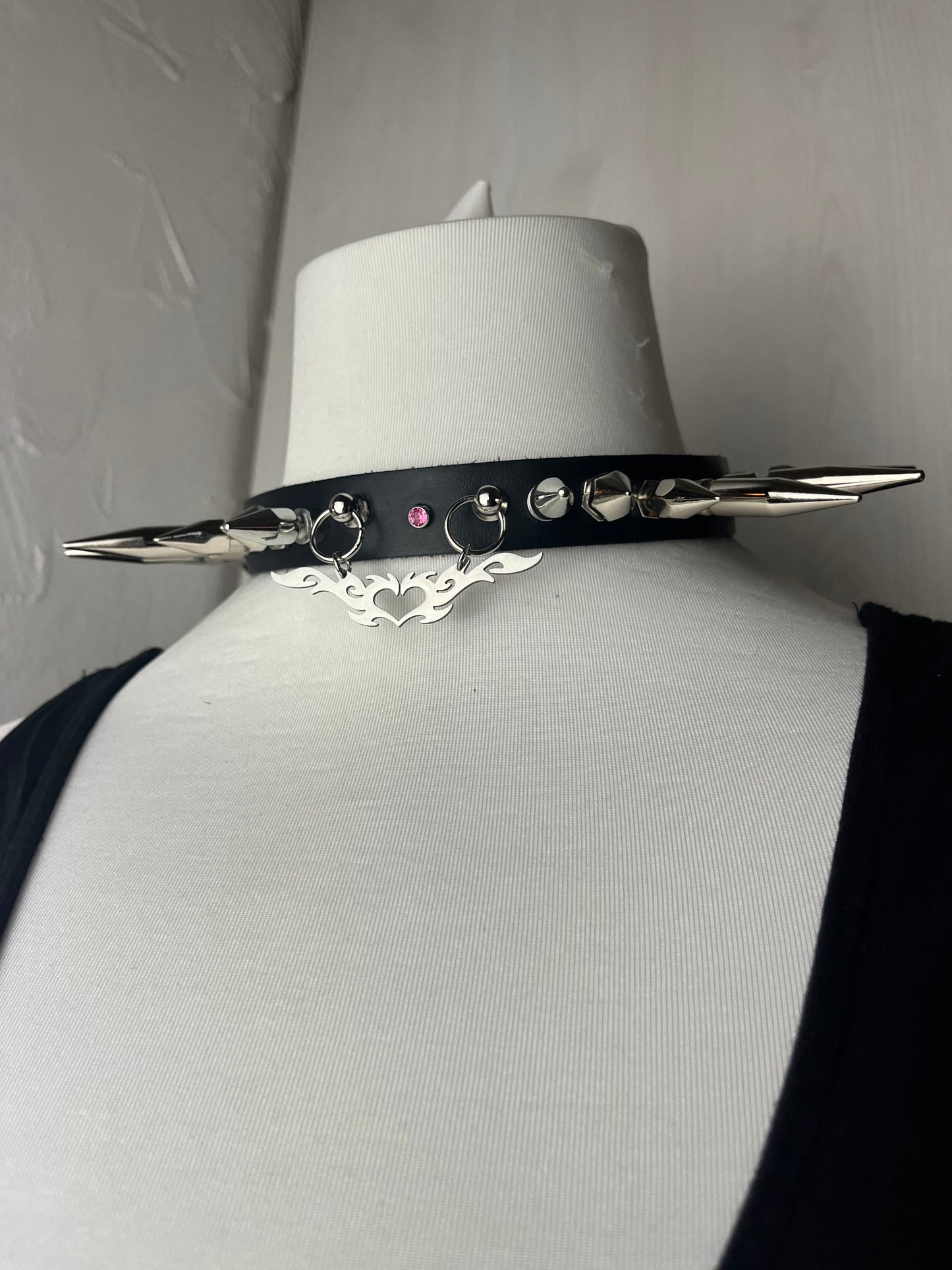 Tribal Heart Spike Choker
